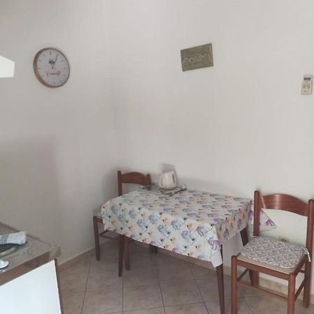 Appartement Kontin 2 à Stari Grad  Extérieur photo